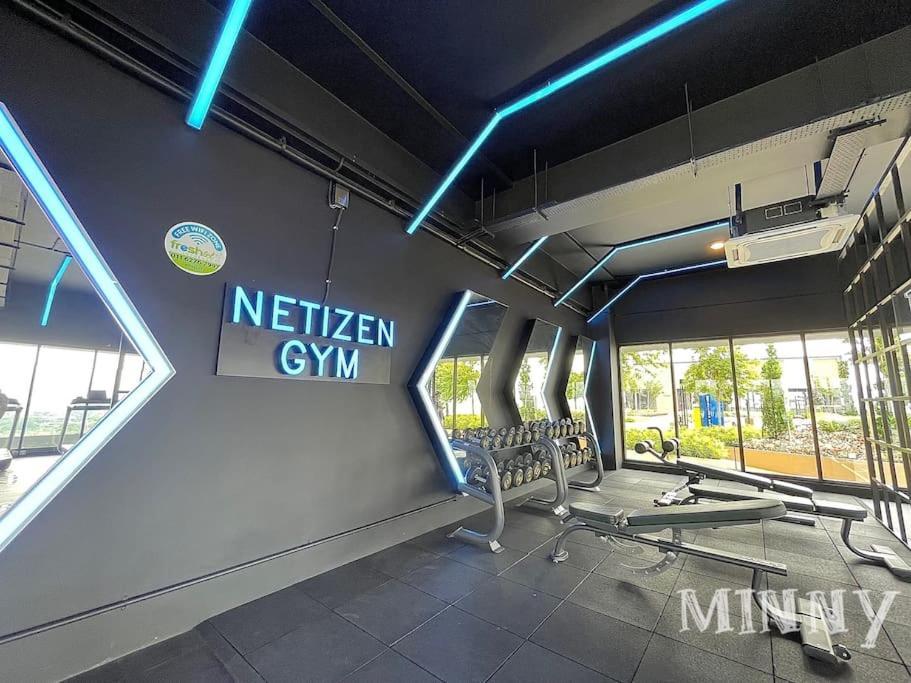 Netizen Walk To Mrt 4-5Pax Apartment Cheras Exterior photo